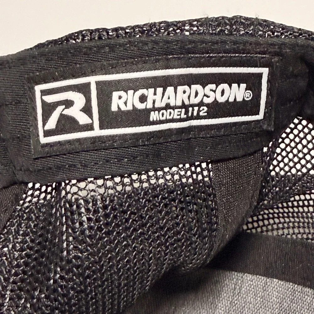 Richardson 112 trucker